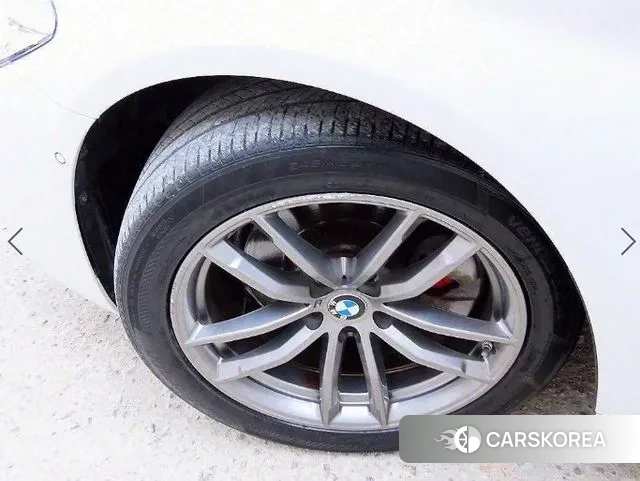 BMW 5 Series (G30) id 3055765 из Кореи 11