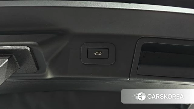 Land Rover Range Rover Velar id 4248382 из Кореи 11