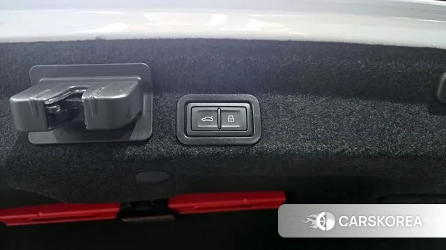 Audi A6 (C8) id 3533798 из Кореи 11