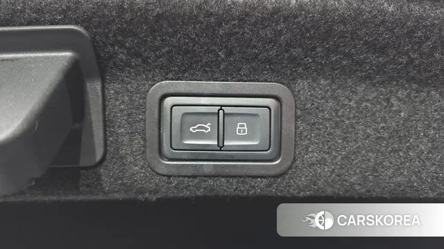 Audi A6 (C8) id 3459066 из Кореи 11