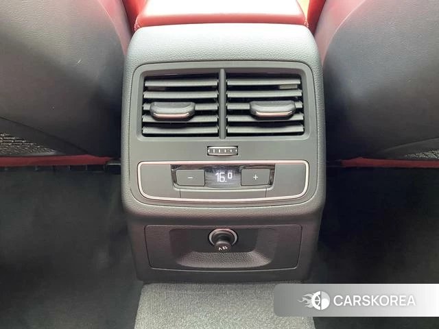 Audi S4 id 4254455 из Китая 11