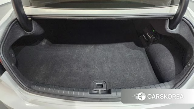 Hyundai The New Grandeur IG Hybrid id 3839551 из Кореи 11