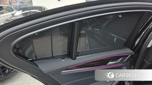 BMW 5 Series (G30) id 3610722 из Кореи 11