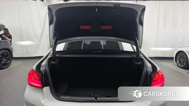 BMW 5 Series (G30) id 4638228 из Кореи 11
