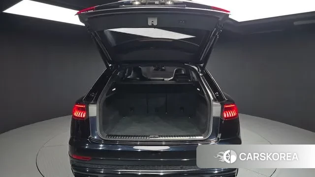 Audi Q8 (4M) id 3524981 из Кореи 11