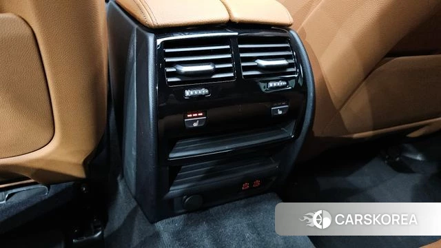 BMW 5 Series (G30) id 4223909 из Кореи 11