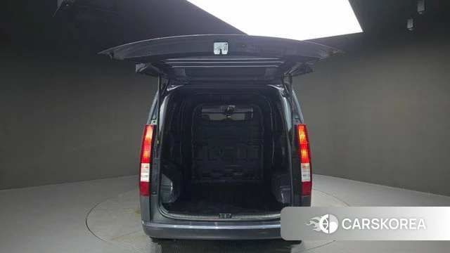 Hyundai Staria id 4224090 из Кореи 11