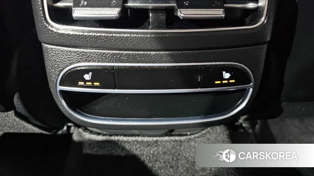 Genesis GV70 id 3954702 из Кореи 11