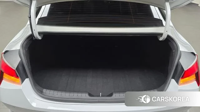 Hyundai Avante Hybrid (CN7) id 3343196 из Кореи 11