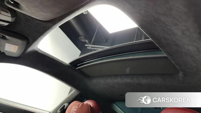 Porsche 911(992) id 4196467 из Кореи 11