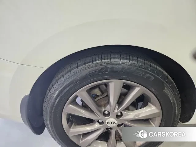 Kia The New Carnival id 3375136 из Кореи 11