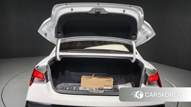 Hyundai The New Avante (CN7) id 3079776 из Кореи 11