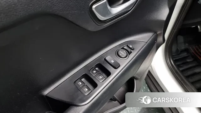 Kia Stonic id 3210178 из Кореи 11