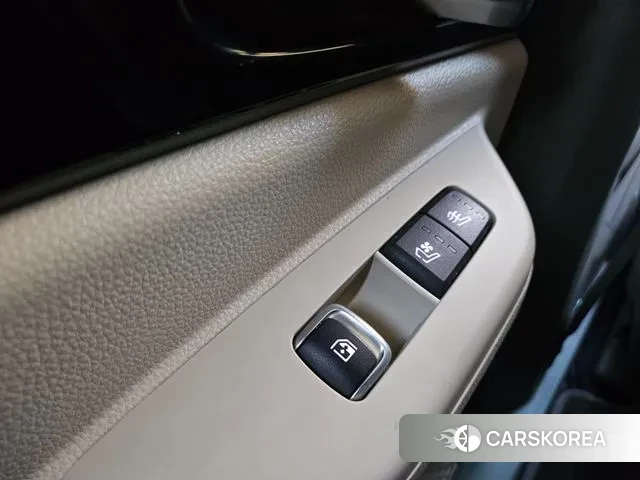 Kia The New Carnival 4th Generation id 3338577 из Кореи 11