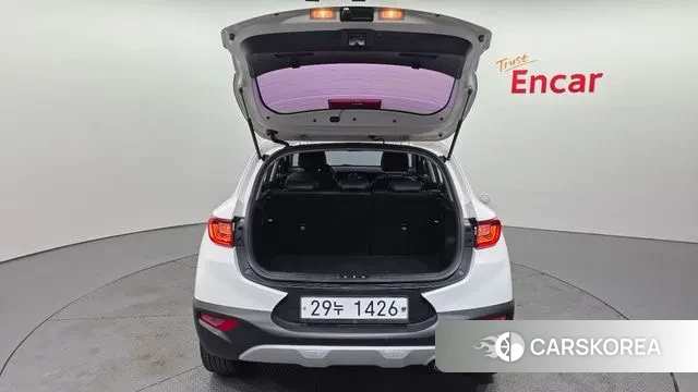 Kia Stonic id 3728511 из Кореи 11