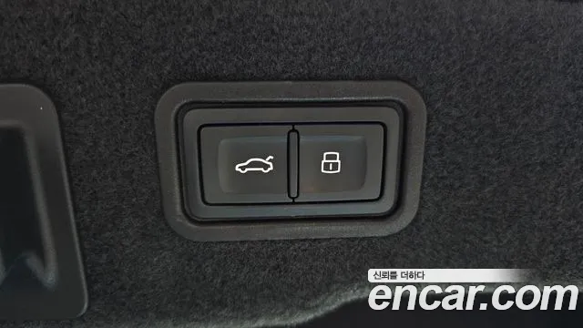 Audi A8 (D5) id 2842326 из Кореи 11