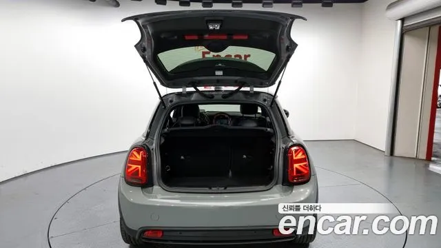 Mini Cooper Electric id 2744131 из Кореи 11