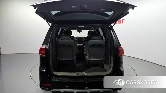 Kia The New Carnival id 3617206 из Кореи 11