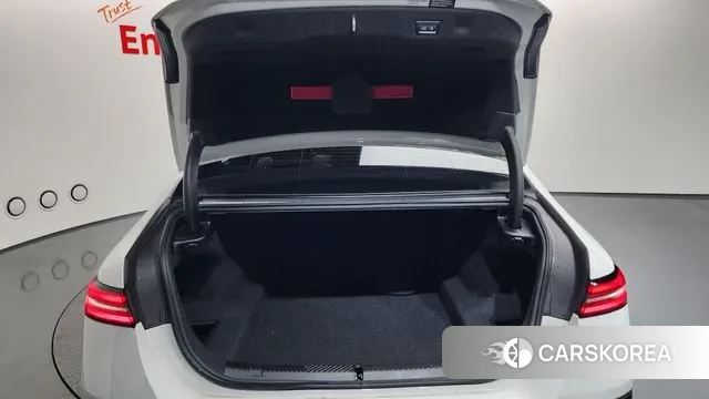 BMW 5 Series (G60) id 3750947 из Кореи 11