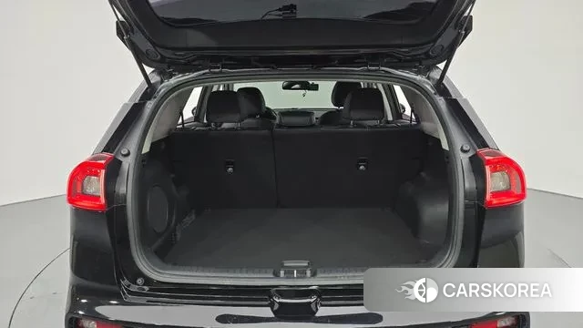 Kia Niro EV id 2931656 из Кореи 11