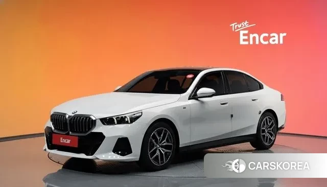 BMW 5 Series (G60) id 3436821 из Кореи 11