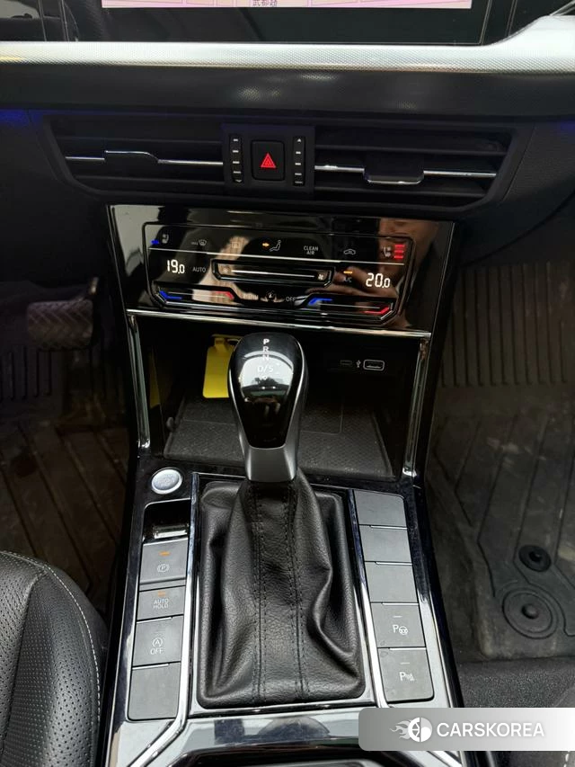 Volkswagen Passat id 4219754 из Китая 11