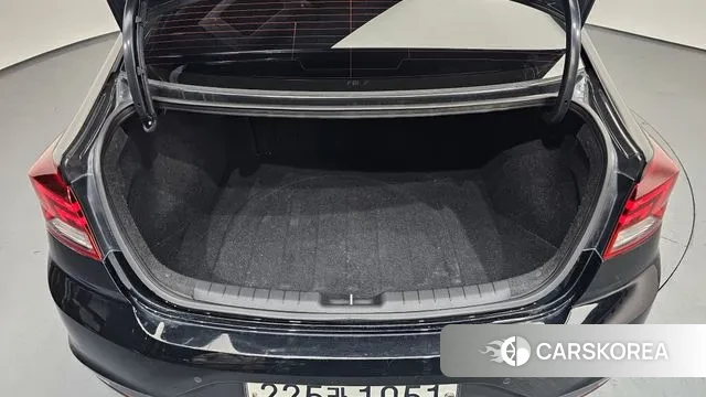 Hyundai The New Avante AD id 3672593 из Кореи 11