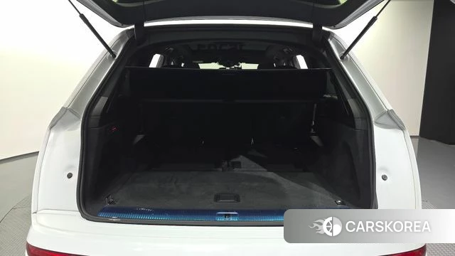Audi Q7 (4M) id 4614703 из Кореи 11