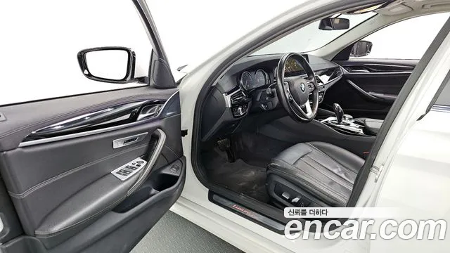 BMW 5 Series (G30) id 2671978 из Кореи 11