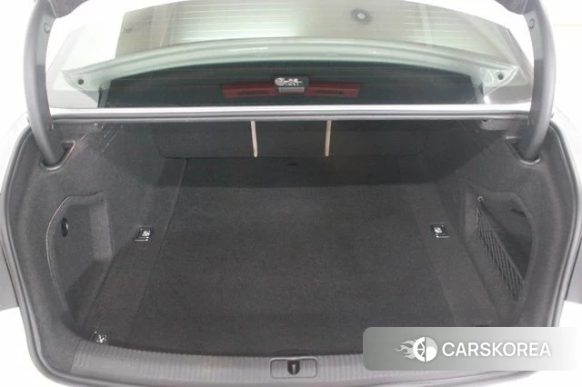 Audi A4 (B9) id 3878906 из Кореи 11