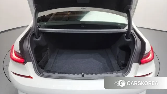 BMW 3 Series (G20) id 3328697 из Кореи 11