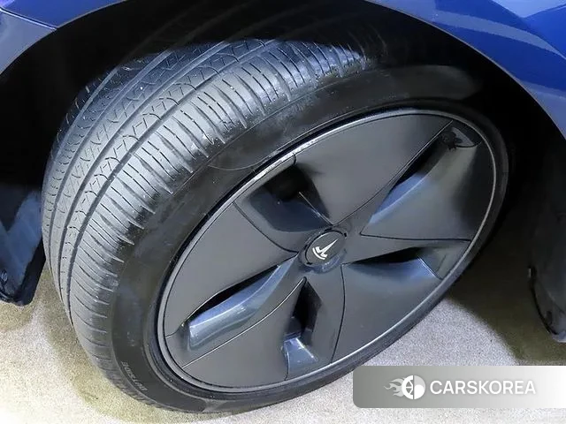 Tesla Model 3 id 3694911 из Кореи 11