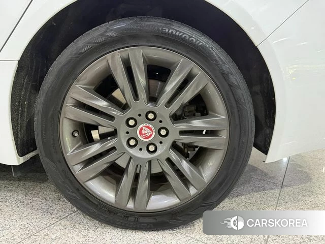 Jaguar XF (X260) id 4430596 из Кореи 11