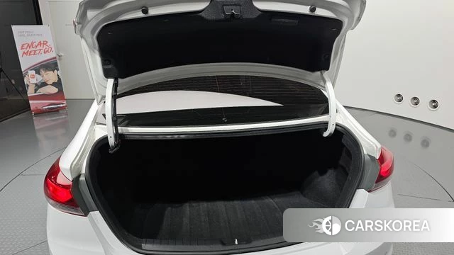 Hyundai Avante AD id 4384829 из Кореи 11