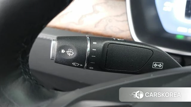 Tesla Model X id 3820526 из Кореи 11