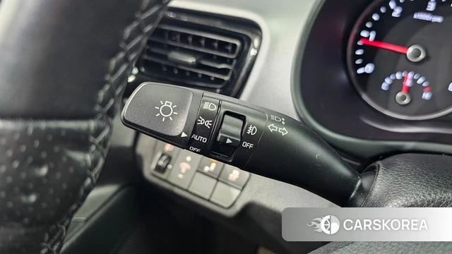 Kia Stonic id 4435872 из Кореи 11