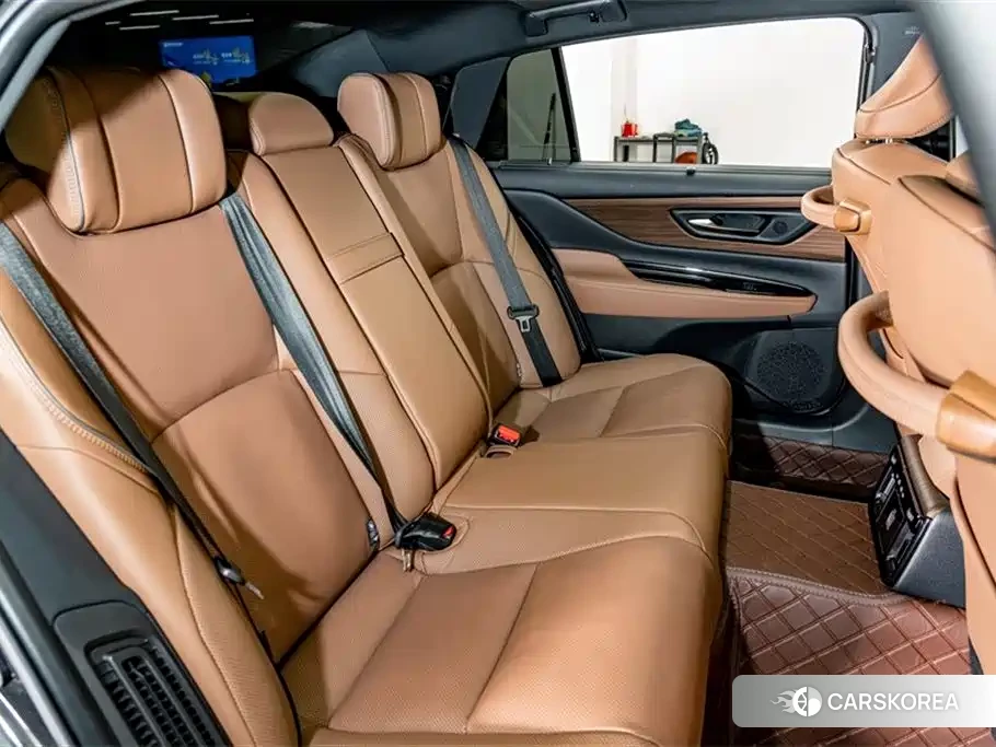 Toyota Crown id 4577640 из Китая 11
