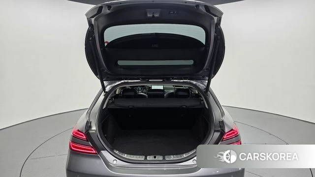 Genesis The New G70 Shooting Brake id 3859075 из Кореи 11