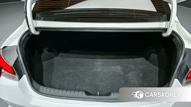 Hyundai Avante (CN7) id 3421802 из Кореи 11