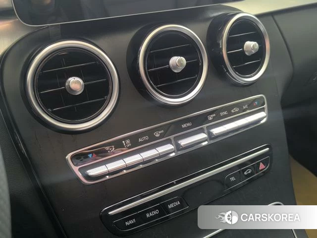 Mercedes-Benz Class C id 4253416 из Китая 11