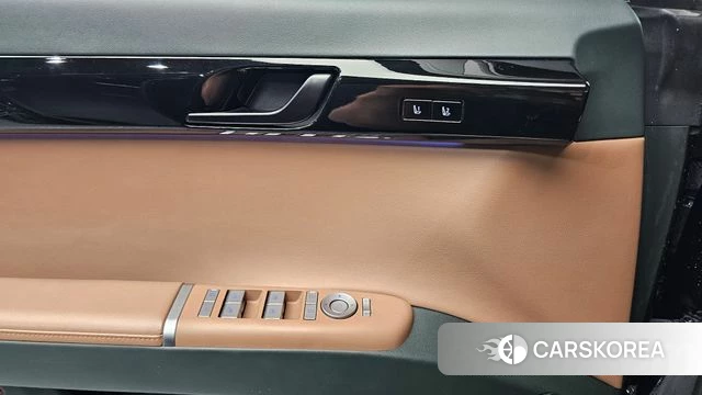 Hyundai Grandeur Hybrid (GN7) id 4349518 из Кореи 11