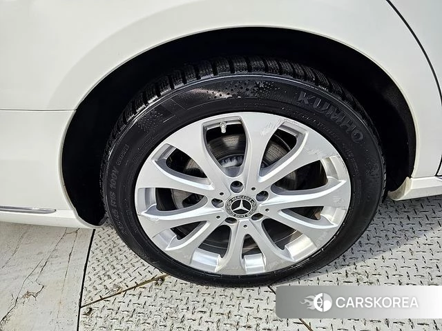 Mercedes-Benz E-Class W213 id 3942930 из Кореи 11