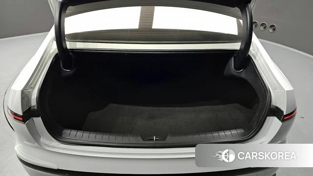 Hyundai Grandeur (GN7) id 3806058 из Кореи 11