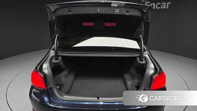 BMW 5 Series (G30) id 3820255 из Кореи 11