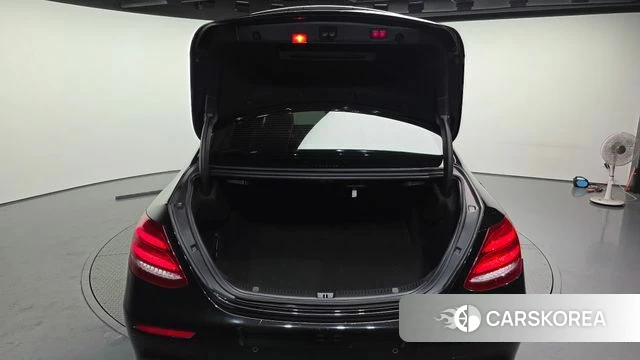 Mercedes-Benz E-Class W213 id 4557669 из Кореи 11