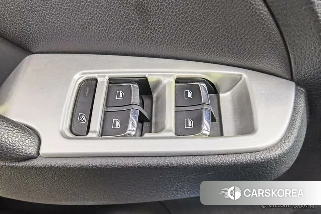 Roewe RX5 id 4212332 из Китая 11