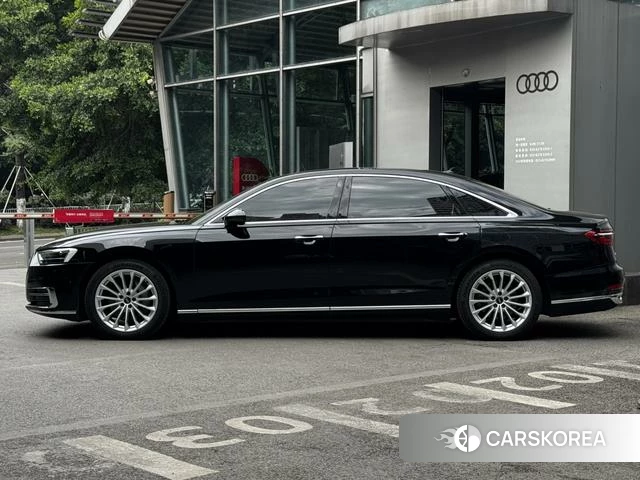 Audi A8 id 4301558 из Китая 11