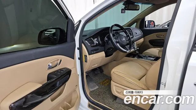 Kia The New Carnival id 2764916 из Кореи 11