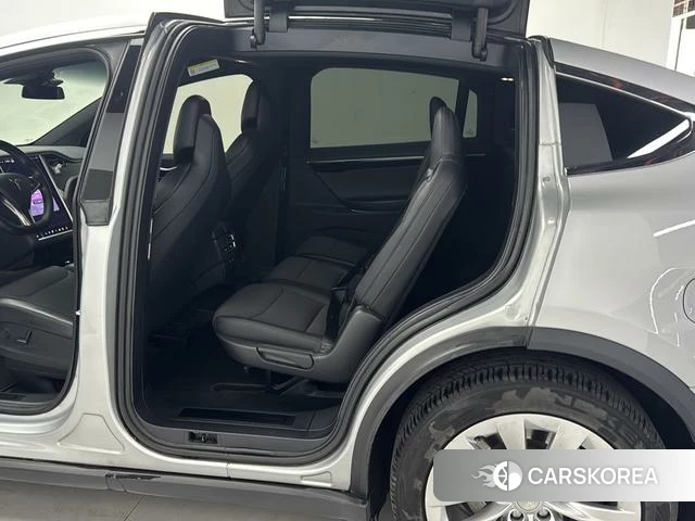 Tesla Model X id 4253053 из Китая 11