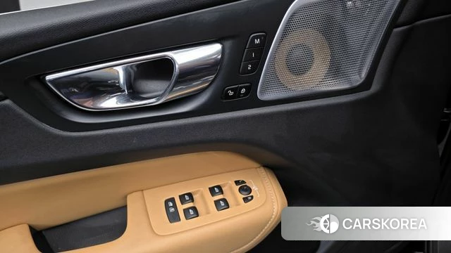 Volvo XC60 second Generation id 4286117 из Кореи 11